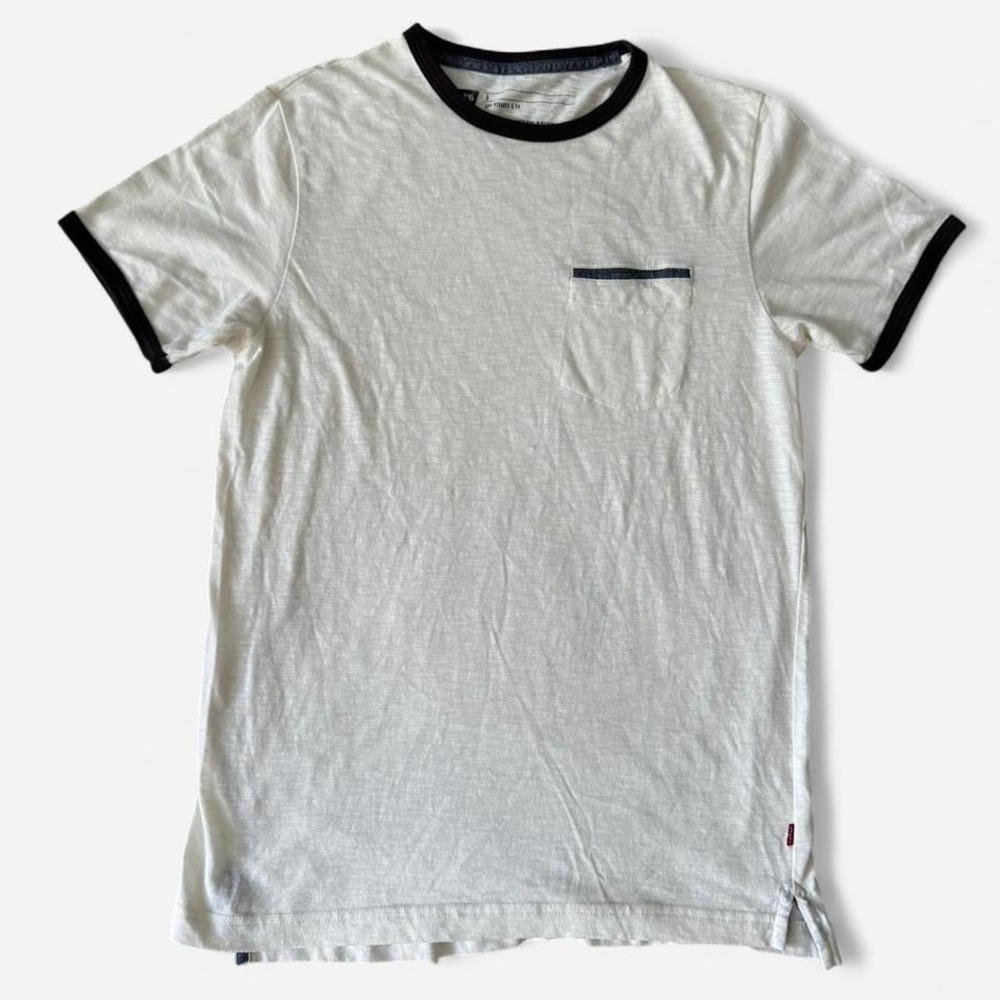 Levi's cream and brown pocket tee